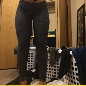 Grey/ Black Patterned Lululemon Leggings